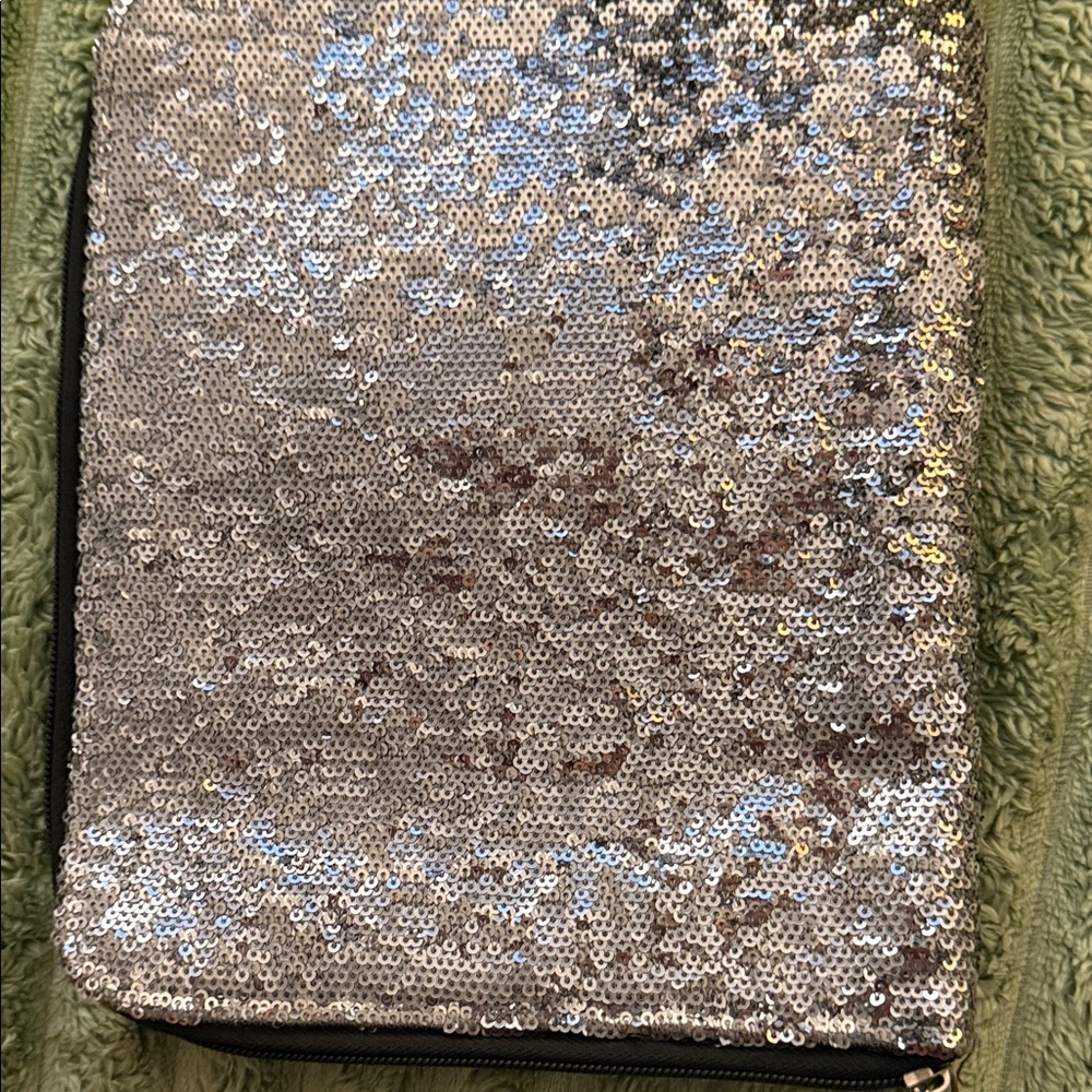 Sequin Silver Tablet Case - image 2